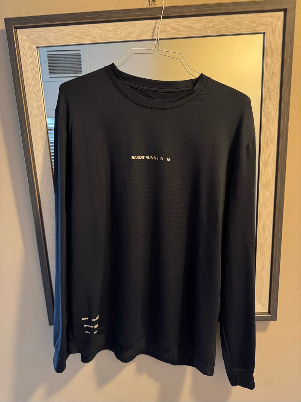BANDIT UNISEX MICROMESH™ LONG SLEEVE PERFORMANCE TEE
